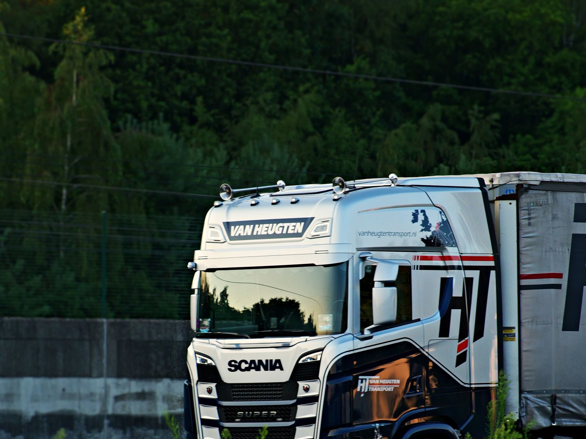 Pre-purchase inspection of a commercial vehicle — DAExport, Antwerp